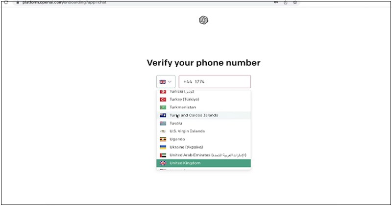Quay lại trang web Chat GPT để nhập số điện thoại và chọn quốc gia phù hợp